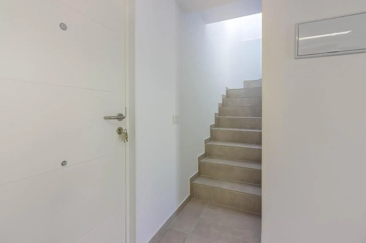 Luxury Duplex In Los Cristianos , 6 Pax