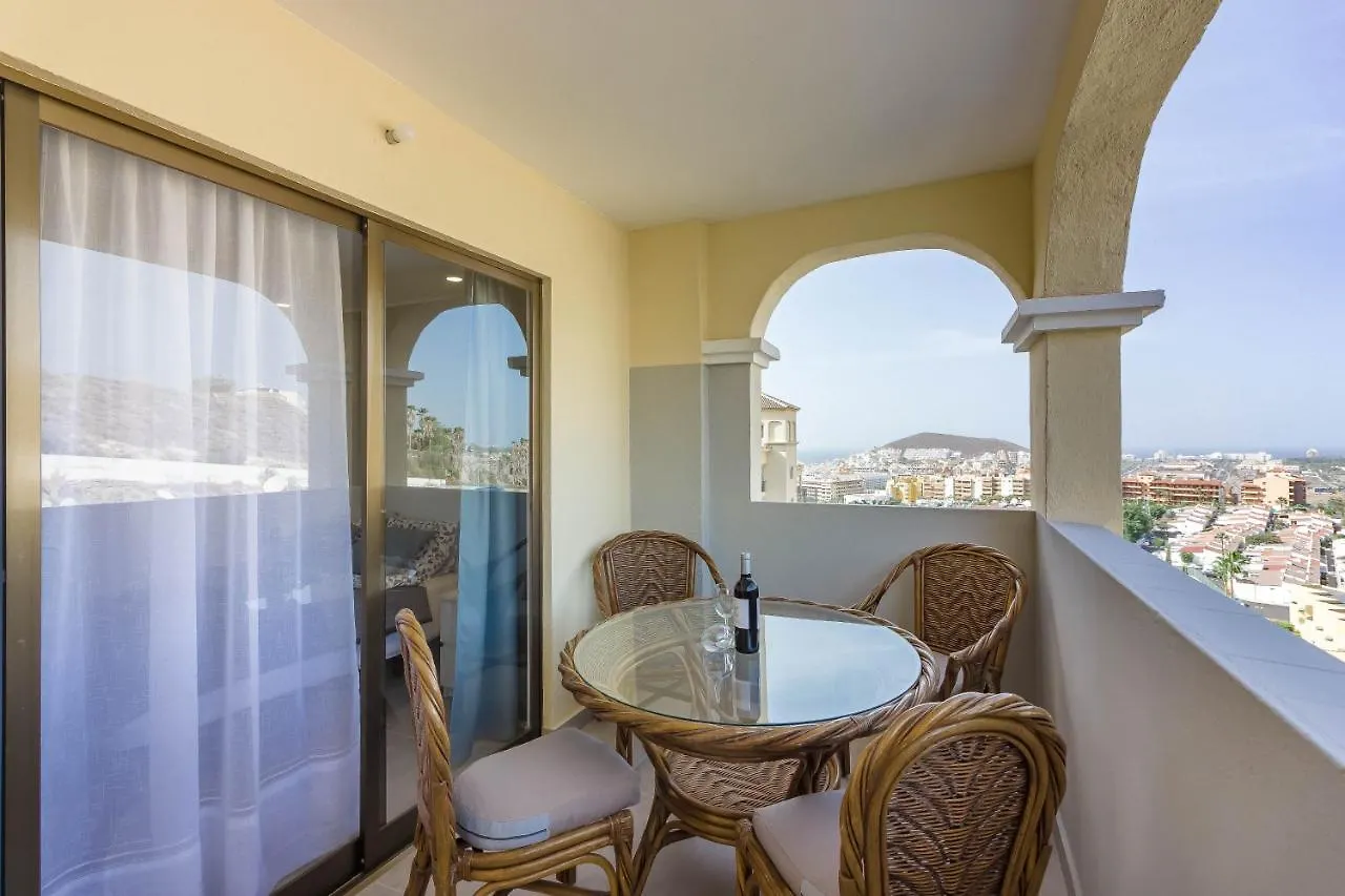 Luxury Duplex In Los Cristianos , 6 Pax Apartament